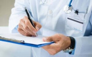 Ισοτιμία ιατρικών πιστοποιητικών, γνωματεύσεων και συνταγών ανεξάρτητα από το αν εκδίδεται από ιατρούς σε Ν.Π.Δ.Δ. ή Ν.Π.Ι.Δ. ή ιδιώτες ιατρούς